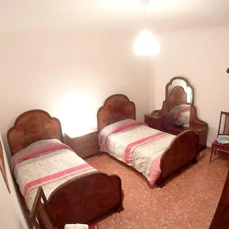 7 Bedrooms House With Wifi At Tafira Baja Palmas Holiday home *