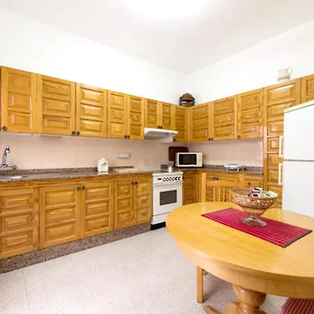 7 Bedrooms House With Wifi At Tafira Baja Palmas Holiday home Tafira Alta